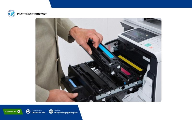 Lắp hộp mực đúng vị trí và kiểm tra kỹ